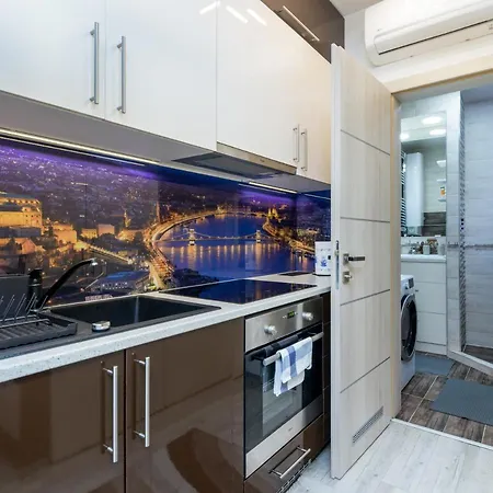 Fireworks Rakoczi Mini Appartement *