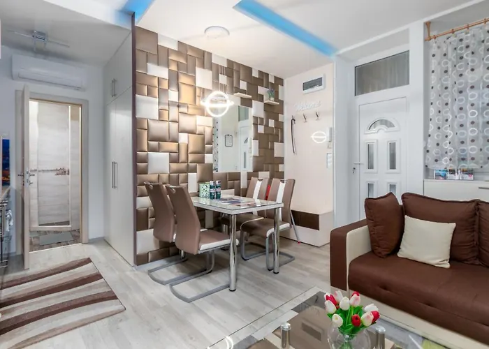 アパート Fireworks Rakoczi Mini *